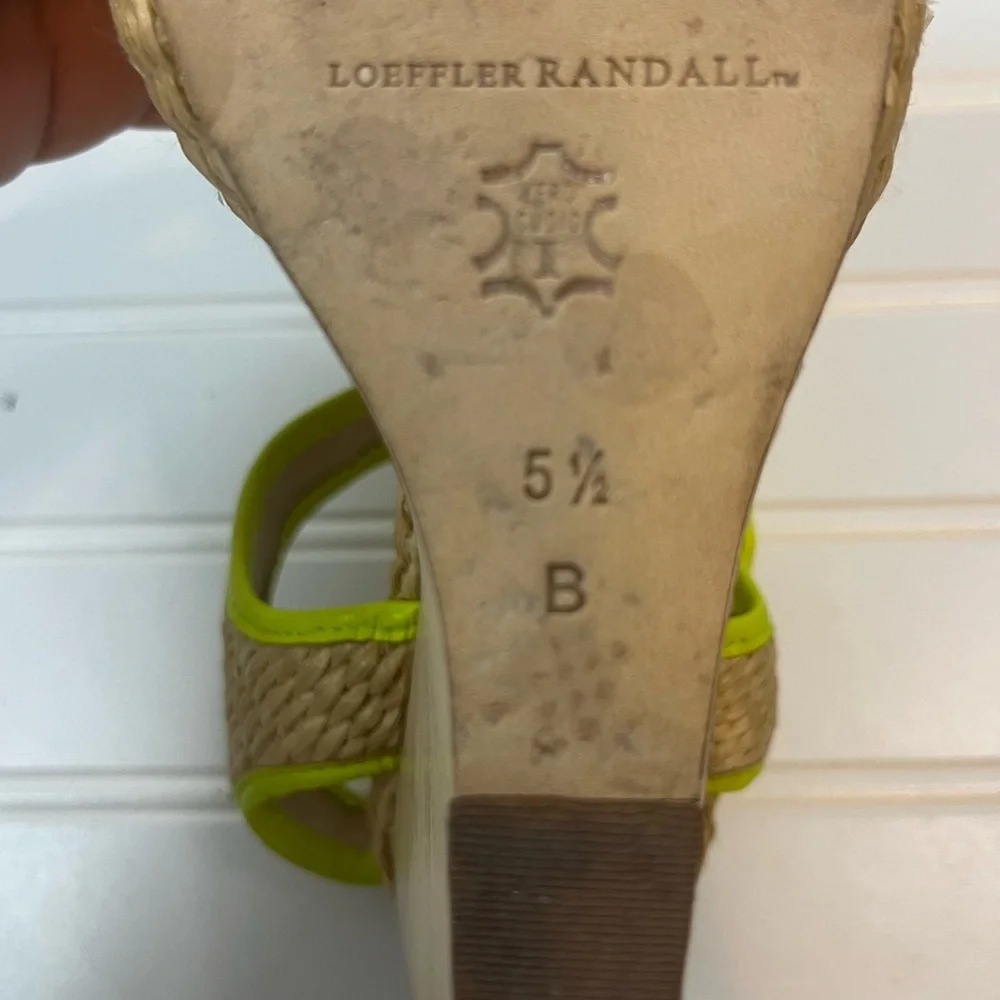 Loeffler Randall 5.5B Wedge Sandals Neon Trim Raffia Straw Peep Toe‎ Shoes